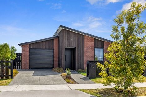 Photo of property in 29 Empire Crescent, Papamoa, 3118