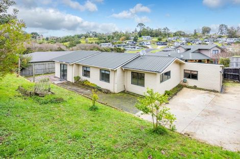 Photo of property in 10 Rata Avenue, Huntly, 3700