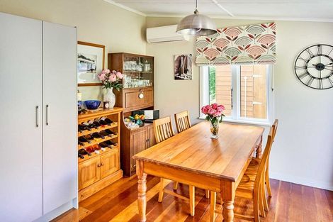 Photo of property in 57 Marine Parade, Eastbourne, Lower Hutt, 5013