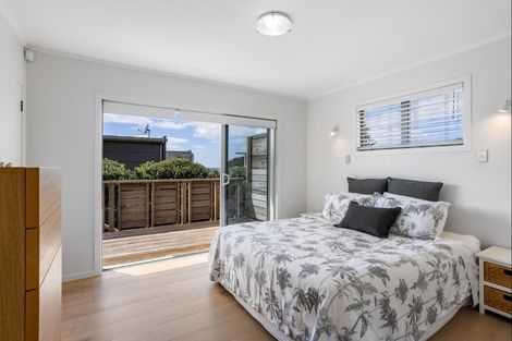 Photo of property in 10 Easdale Place, Pauanui, Hikuai, 3579