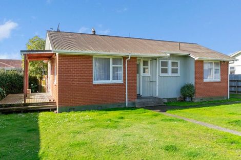Photo of property in 16 Karaka Street, Wairoa, 4108