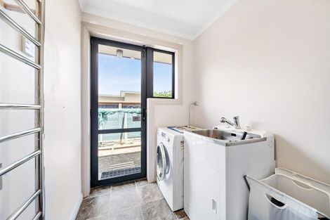 Photo of property in 13 Robertson Court, Cromwell, 9310