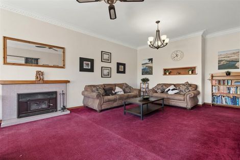 Photo of property in 50 Lee Street, Te Puke, 3119