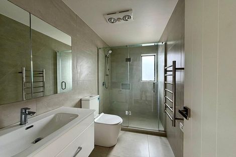 Photo of property in 10 Finn Place, Mount Wellington, Auckland, 1060