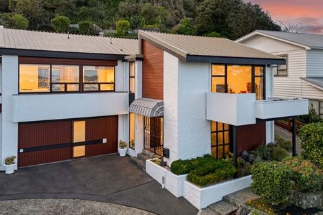 Photo of property in 68a Rama Crescent, Khandallah, Wellington, 6035