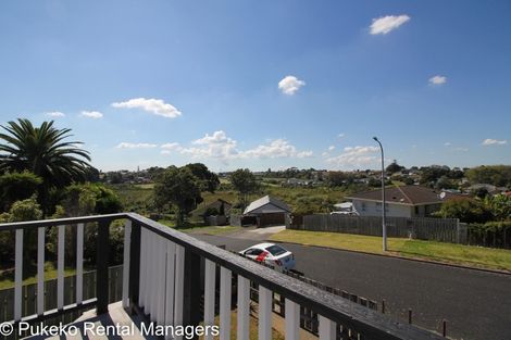 Photo of property in 33 Lendenfeld Drive, Papatoetoe, Auckland, 2025