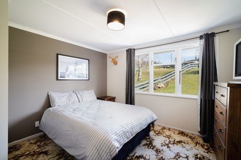 Photo of property in 11 Mcdonald Street, Brockville, Dunedin, 9011