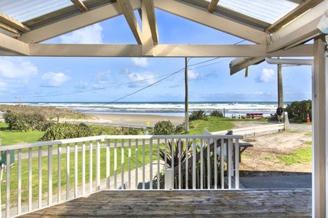 Photo of property in 1 Ocean Close, Te Kopuru, Dargaville, 0371