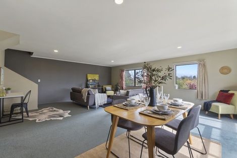 Photo of property in 30 Banbury Crescent, Fairfield, Hamilton, 3214