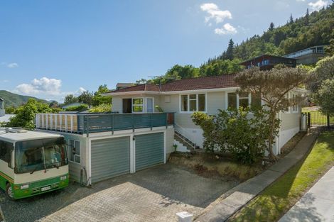 Photo of property in 79a Milton Terrace, Picton, 7220