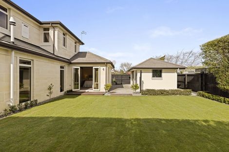 Photo of property in 68 Willowview Drive, Redwood, Christchurch, 8051