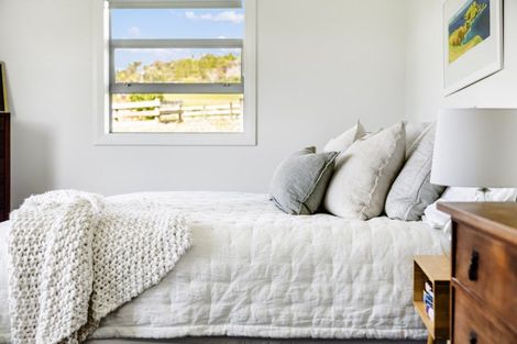 Photo of property in 245 Muriwai Valley Road, Muriwai, Waimauku, 0881