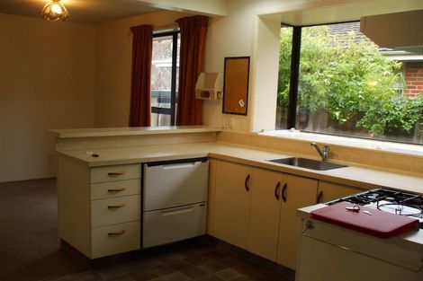 Photo of property in 4 Haynes Avenue, Upper Riccarton, Christchurch, 8041