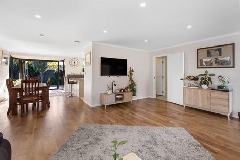 Photo of property in 5 Morton Place, Leamington, Cambridge, 3432