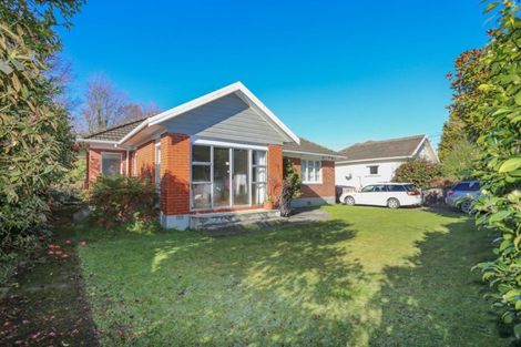 Photo of property in 24 Otara Street, Ilam, Christchurch, 8053