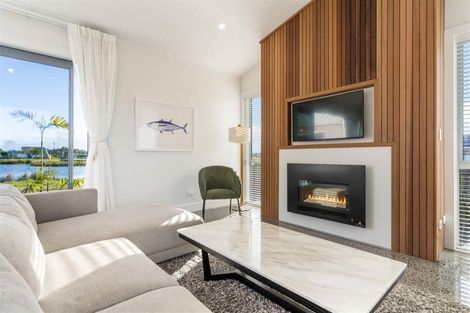 Photo of property in 218 Hamiora Street, Matarangi, 3592