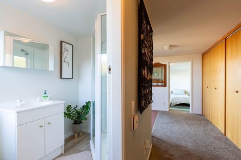 Photo of property in 27 Tosswill Road, Tahunanui, Nelson, 7011