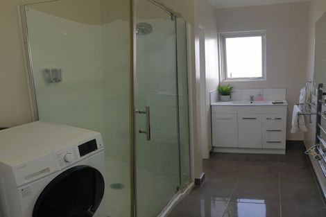 Photo of property in 33 Seddon Road, Frankton, Hamilton, 3204