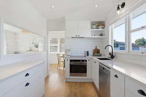 Photo of property in 9 Meadowland Street, Matua, Tauranga, 3110