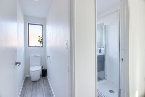 Photo of property in 2/10 Montclare Avenue, Ilam, Christchurch, 8041