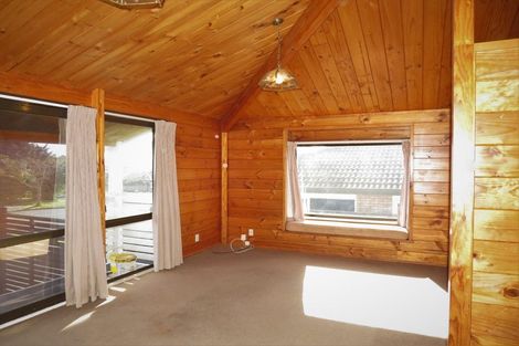 Photo of property in 114 Marina View Drive, West Harbour, Auckland, 0618