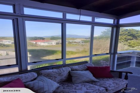 Photo of property in 68 Dixie Street, Te Horo Beach, Otaki, 5581