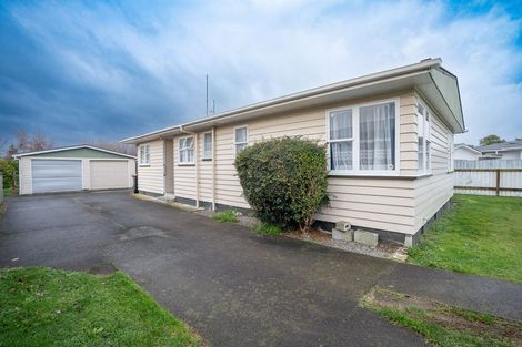 Photo of property in 140 Limbrick Street, Terrace End, Palmerston North, 4410