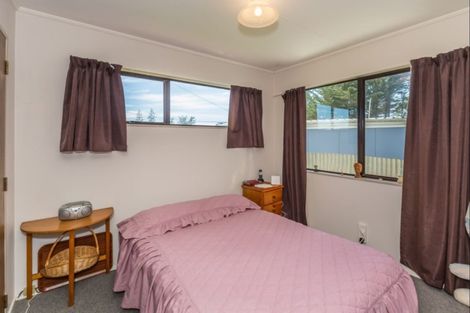Photo of property in 23a Kauwhata Street, Himatangi Beach, Foxton, 4891