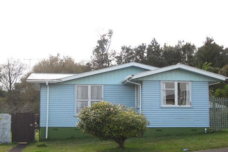 Photo of property in 50 Endeavour Street, Marfell, New Plymouth, 4310