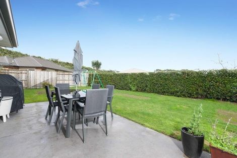 Photo of property in 10 Bathurst Crescent, Pyes Pa, Tauranga, 3112
