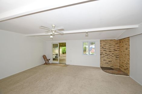 Photo of property in 37 Totara Road, Leigh, 0985