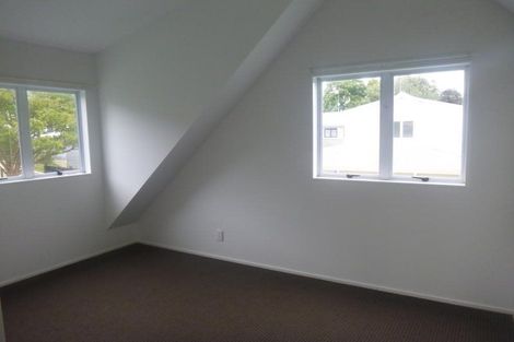 Photo of property in 2/30 Forest Hill Road, Henderson, Auckland, 0612