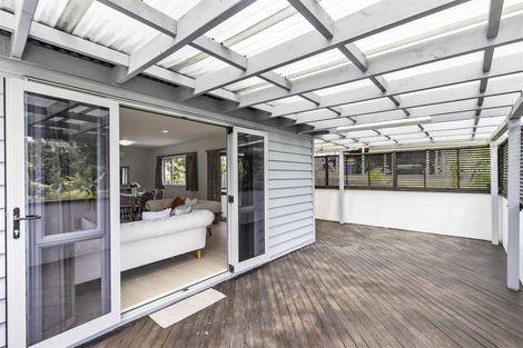 Photo of property in 20a Ludlow Terrace, Totara Vale, Auckland, 0627
