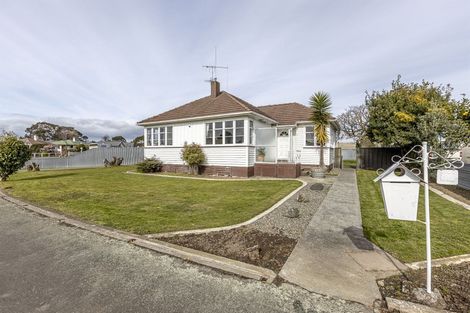 Photo of property in 34 Clyde Crescent, Roslyn, Palmerston North, 4414