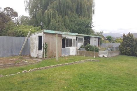 Photo of property in 18 Exeter Street, Waimate, 7924