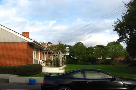 Photo of property in 6 Rutherford Street, Caversham, Dunedin, 9012