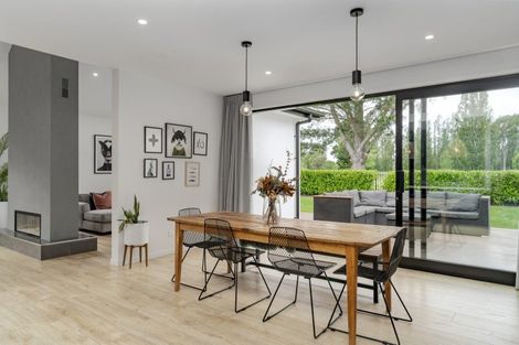 Photo of property in 37 Kohunga Crescent, Bottle Lake, Christchurch, 8083