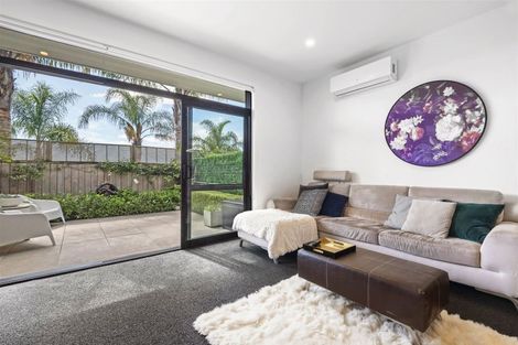 Photo of property in 6/50 Ocean View Road, Northcote, Auckland, 0627