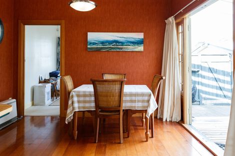 Photo of property in 51 Dahlia Street, Palmerston North, 4410