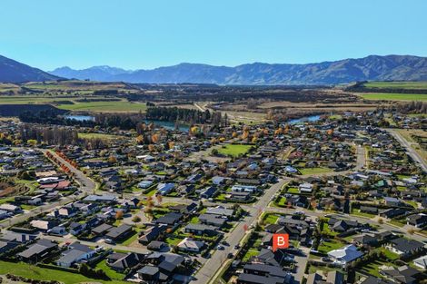 Photo of property in 73 Frye Crescent, Albert Town, Wanaka, 9305