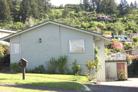 Photo of property in 5 Ewing Grove, Acacia Bay, Taupo, 3330