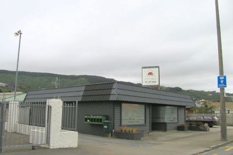 Photo of property in 1/153 Main Road, Tawa, Wellington, 5028