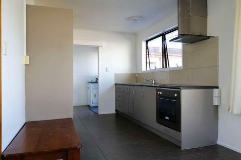 Photo of property in 3 Lyren Place, Half Moon Bay, Auckland, 2012