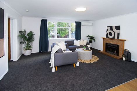 Photo of property in 226 High Street North, Carterton, 5713