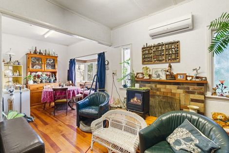 Photo of property in 33 Whakapirau Road, Wellsford, 0974