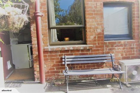 Photo of property in 60 Royal Terrace, Dunedin Central, Dunedin, 9016