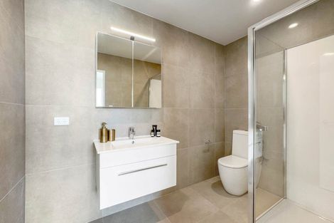 Photo of property in 7c Treasury Place, Onehunga, Auckland, 1061