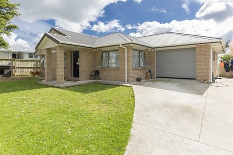 Photo of property in 1 Frank Hewitt Street, Pukekohe, 2120