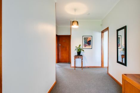 Photo of property in 8 Anzac Avenue, Onekawa, Napier, 4110