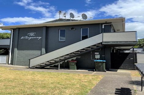 Photo of property in 9/11 Kingsway Avenue, Sandringham, Auckland, 1025